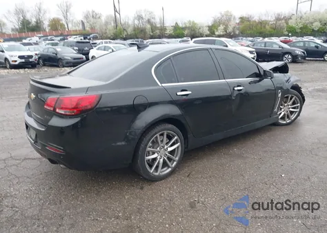 2015 Chevrolet Ss z USA, uszkodzony, nr VIN 6G3F15RW2FL115219